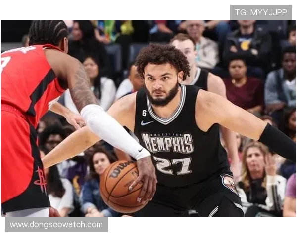 肯纳德手感挣扎仍收生涯三双 肯纳德手感挣扎仍收生涯三双